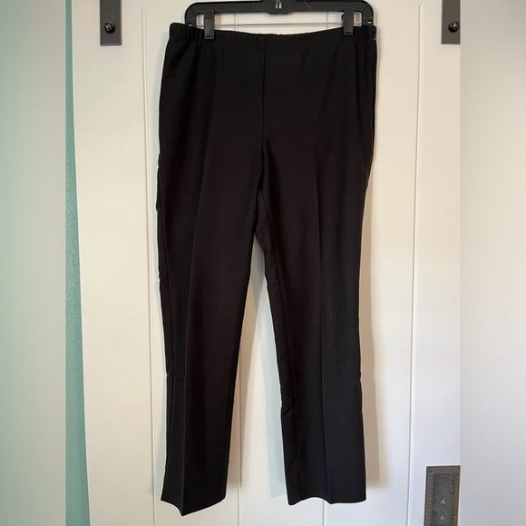 Karen Kane Pants - Karen Kane Black Stretch Crop Pant